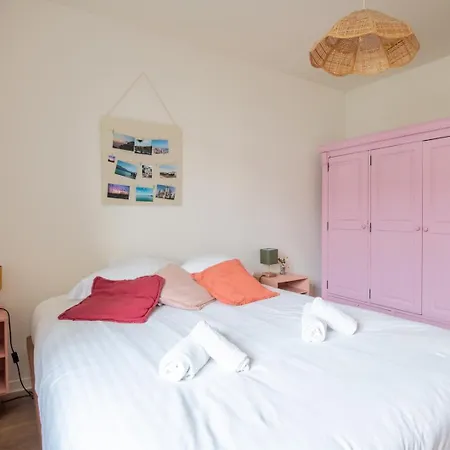 Nyaraló Family In Lille, Garden And Parking - 6/8p